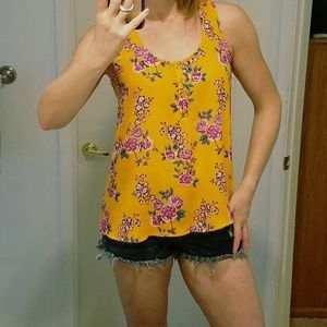 Pink Rose yellow floral top